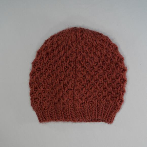 Old Navy Red Knit Hat - Winter Essential - One Size - Picture 1 of 3